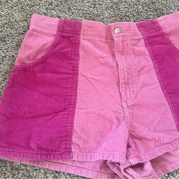 {Urban Outfitters} Corduroy Shorts - Pink - Picture 2 of 11